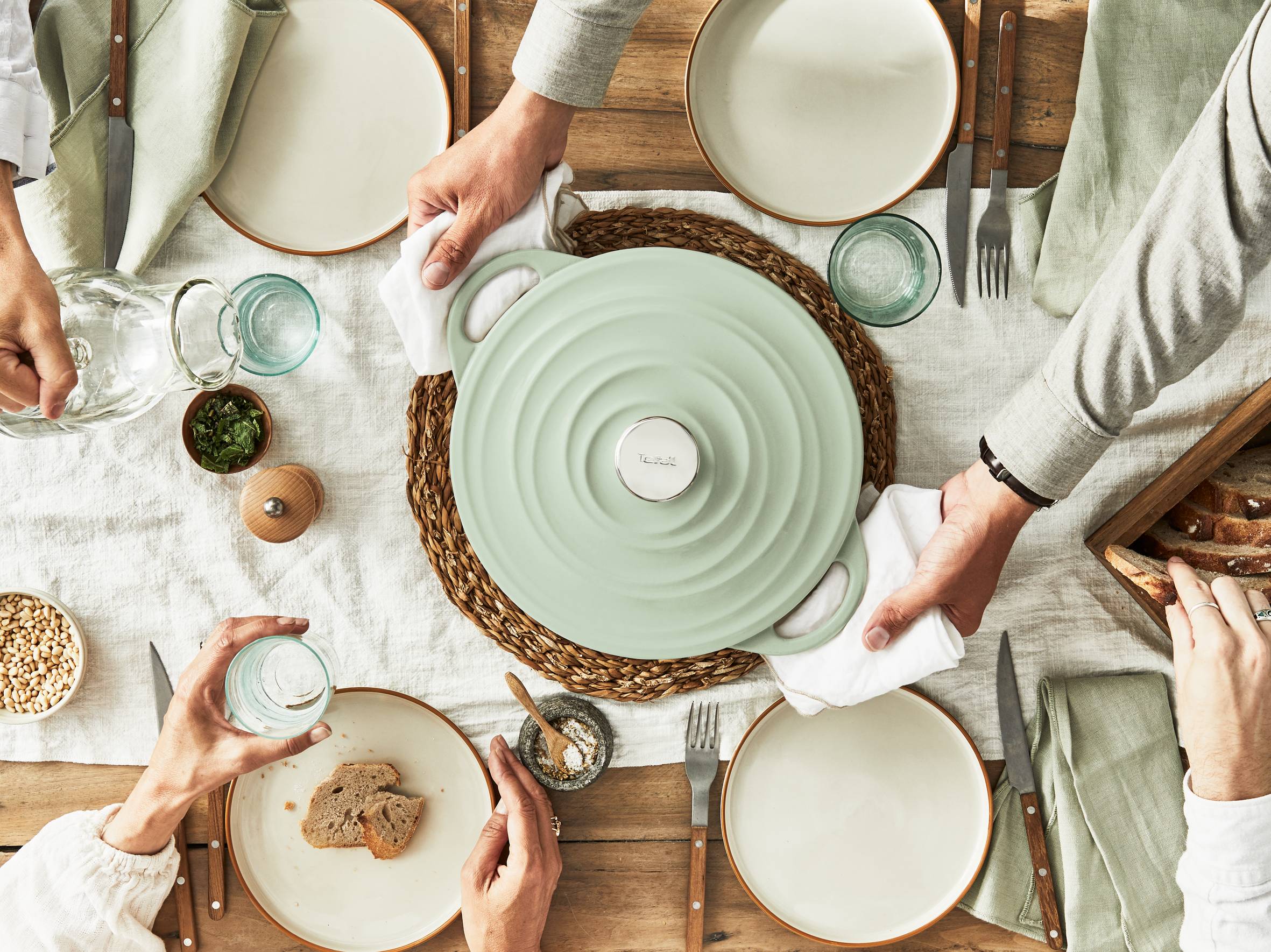 Lov Gusseisen Servierpfanne 28cm hellgrün, E25872