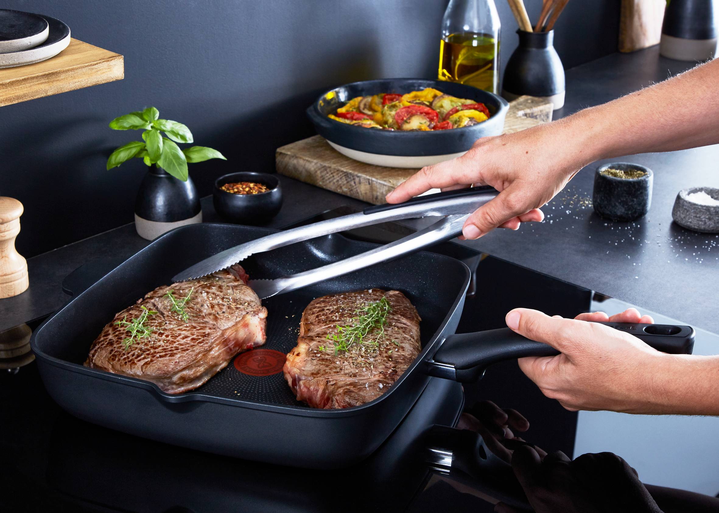 Ultimate Vierecks-Pfanne 28x28cm E23540