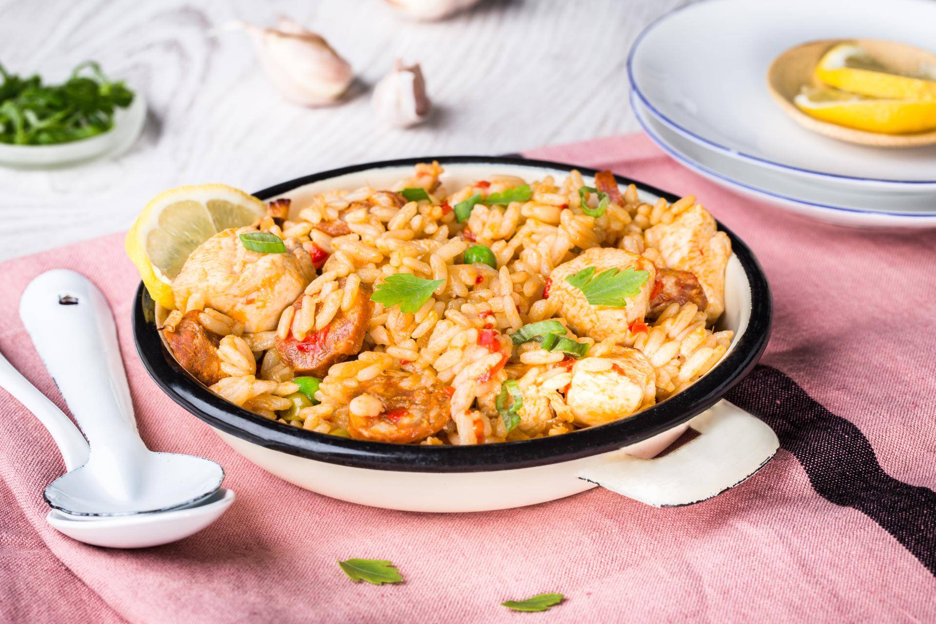 Paella mit Huhn - Rezepte | Tefal