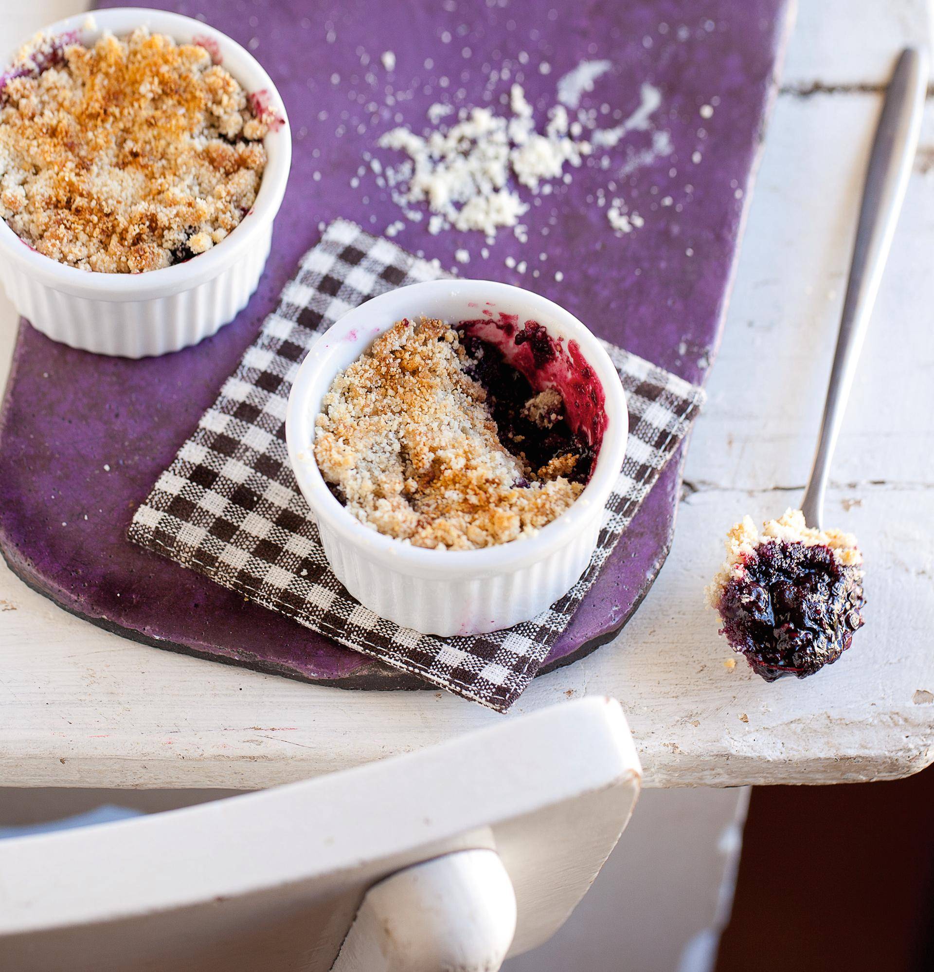 Beerengratin mit Mandelstreusel - Rezepte Actifry Express XL | Tefal