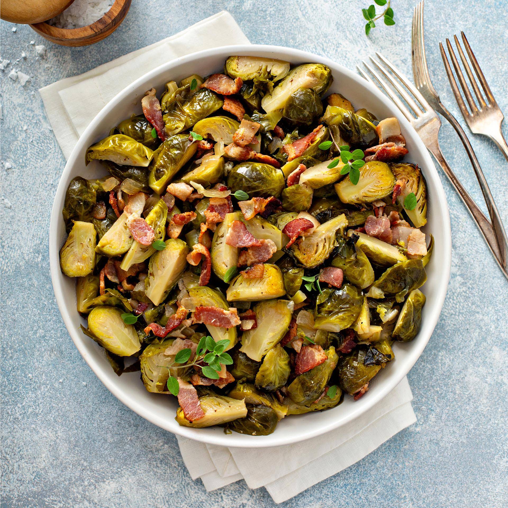 Gebratener Rosenkohl mit Speck und Senf - Rezepte Dual EasyFry&Grill | Tefal