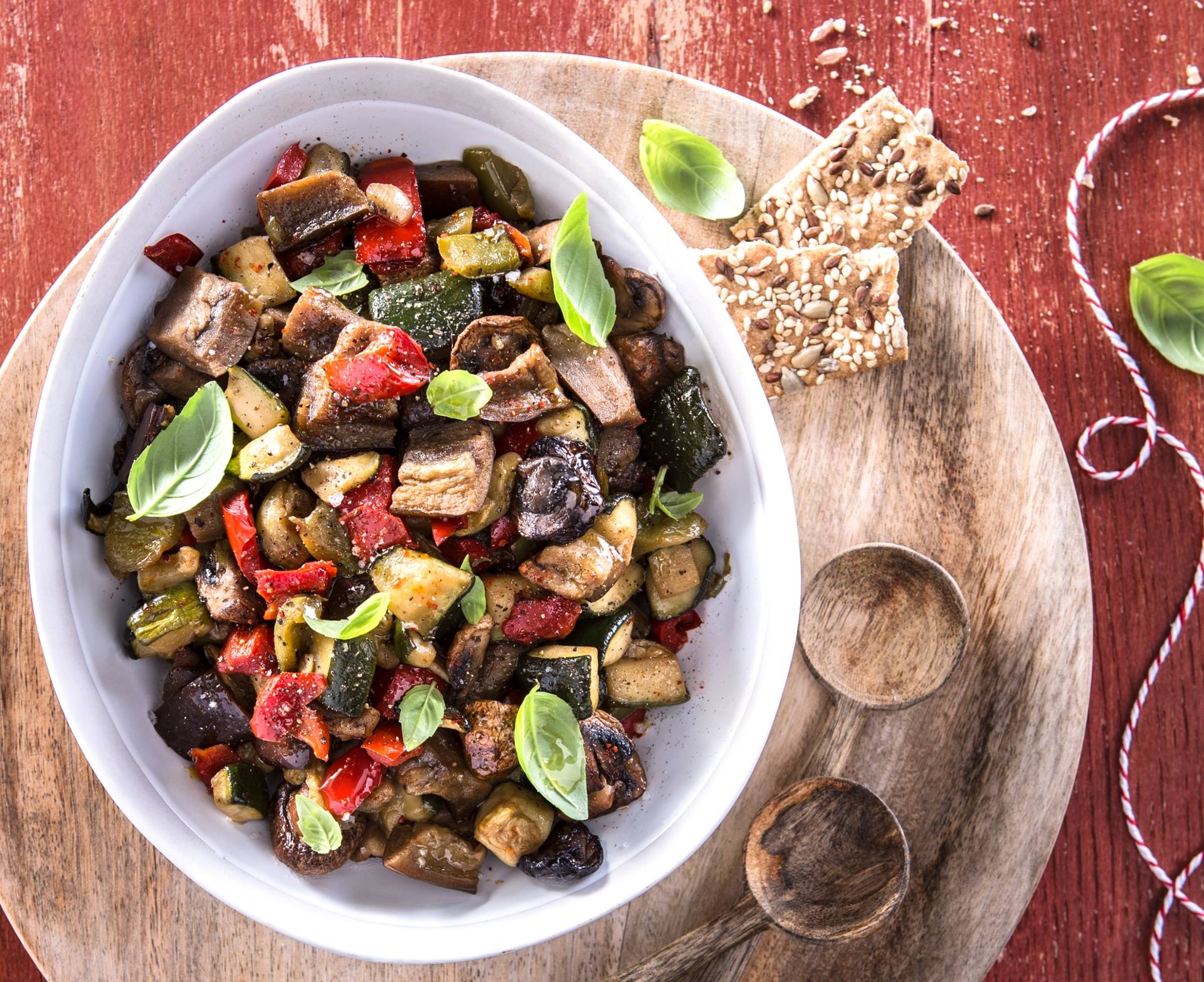 Veganes, mediterranes, gerührtes Gemüse - Rezepte Actifry Genius | Tefal