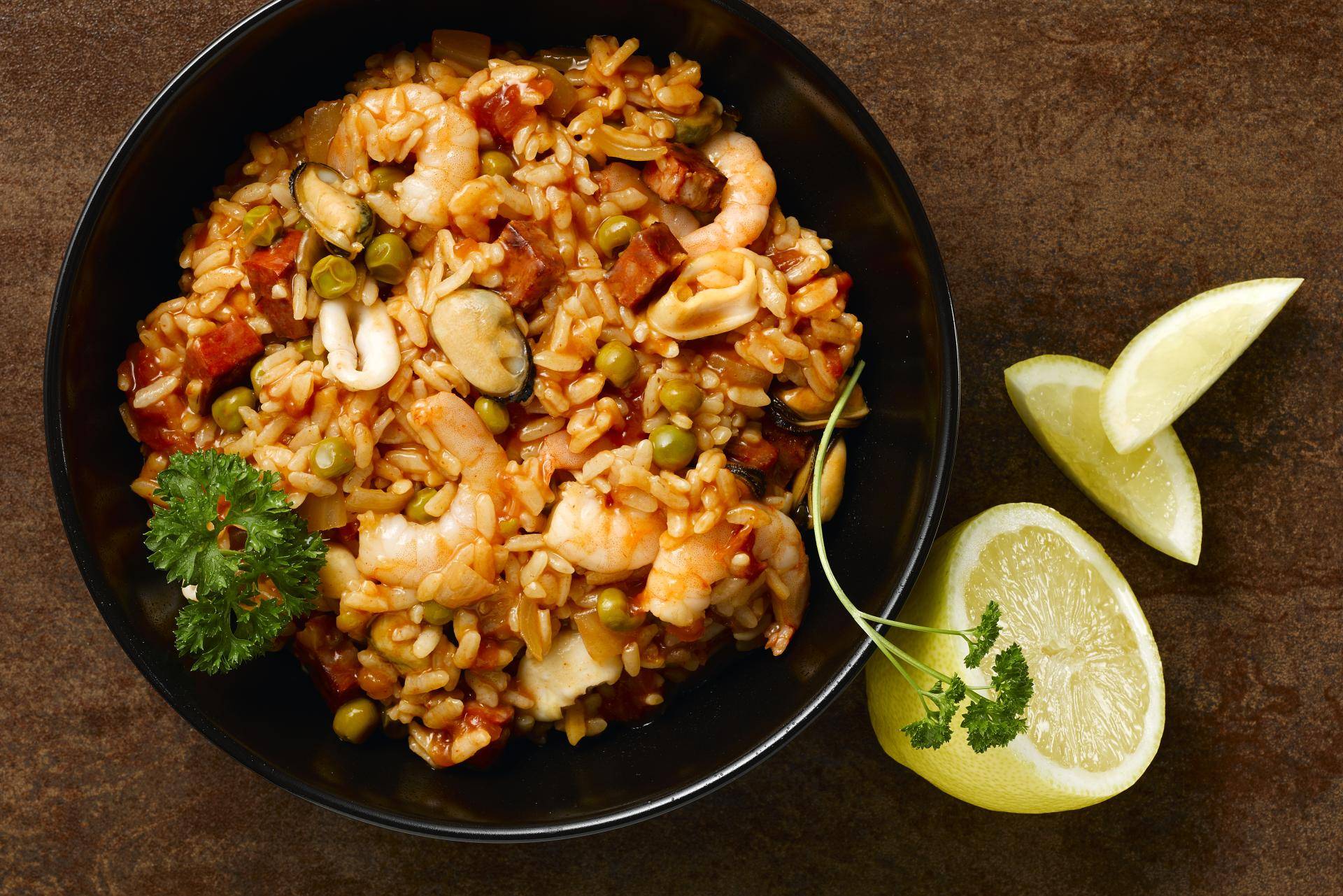 Einfache Paella mit Meeresfrüchten - Rezepte | Tefal