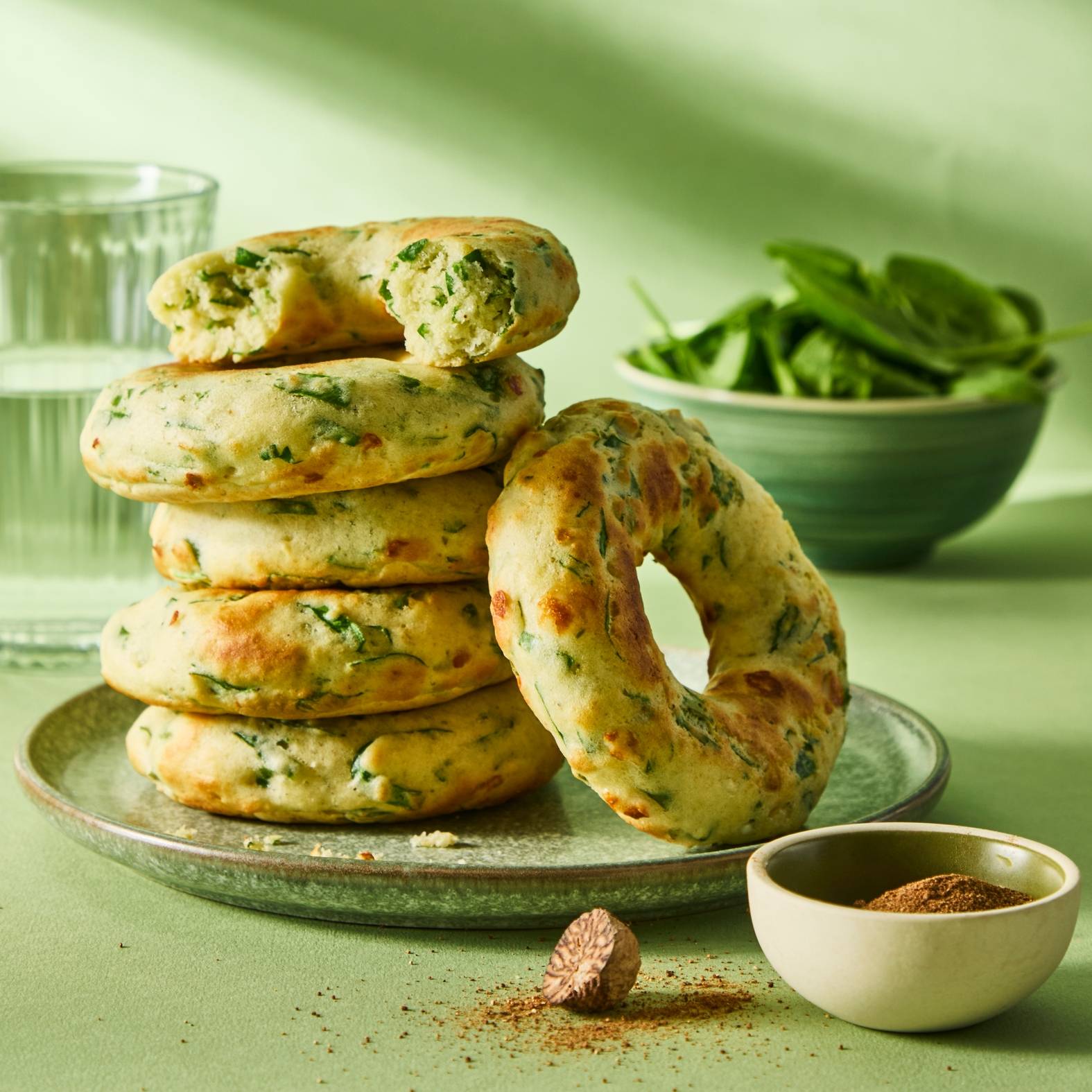 Bagel im Kuchenstil mit Spinat und Feta - Rezepte Snack Collection MECHANICAL | Tefal