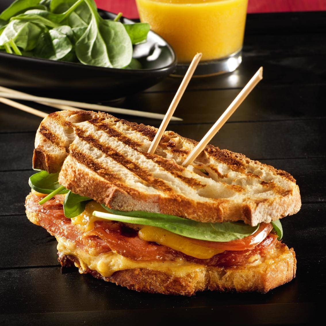 Das Club-Sandwich mal anders - Rezepte OptiGrill Connect | Tefal