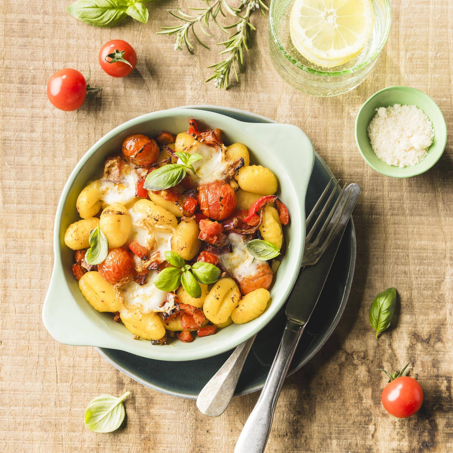 Überbackene Gnocchi mit Gemüse und Mozzarella - Rezepte | Tefal