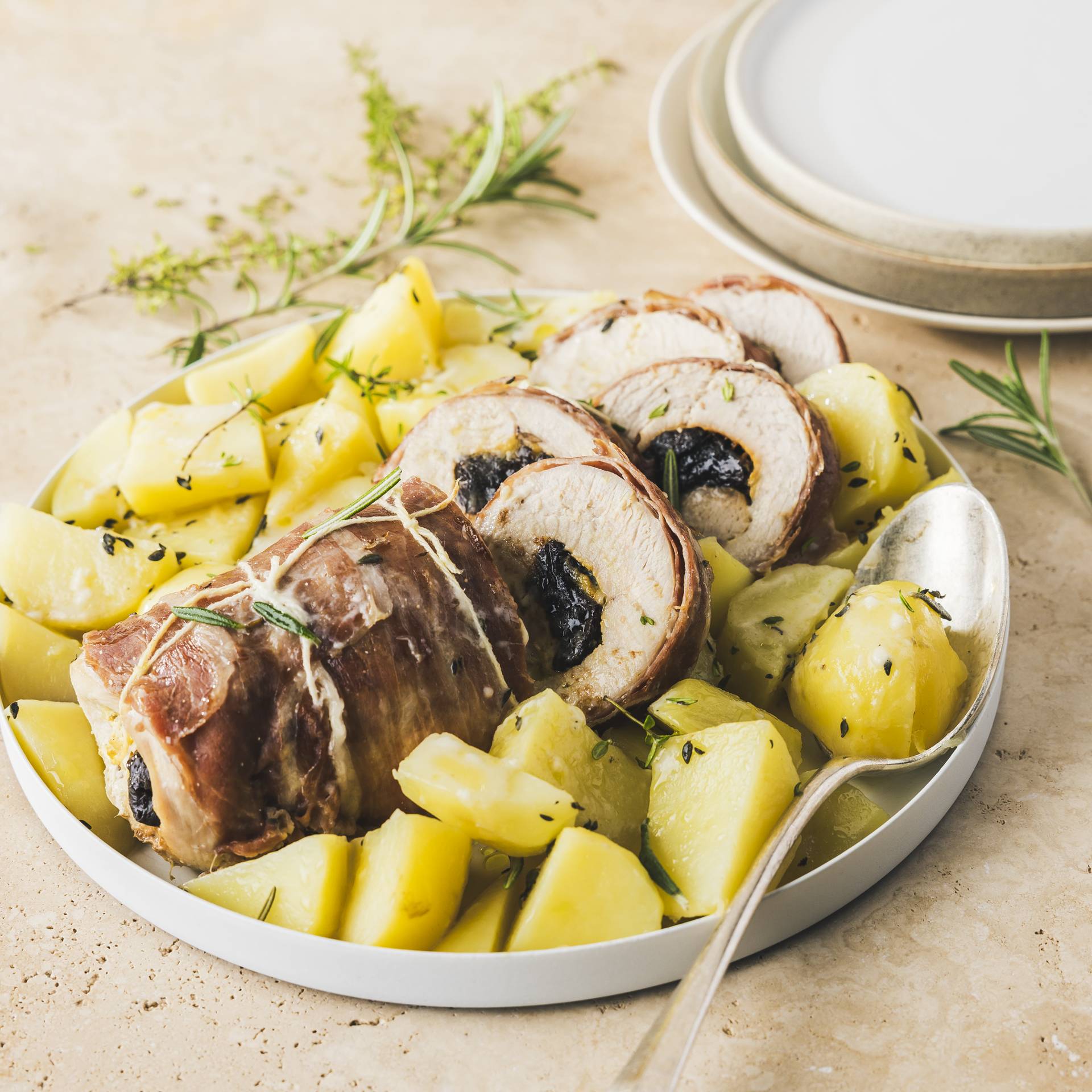 Gebratener Truthahn mit Pflaumen und Äpfeln - Rezepte Smartcook Infinity Autostir | Tefal