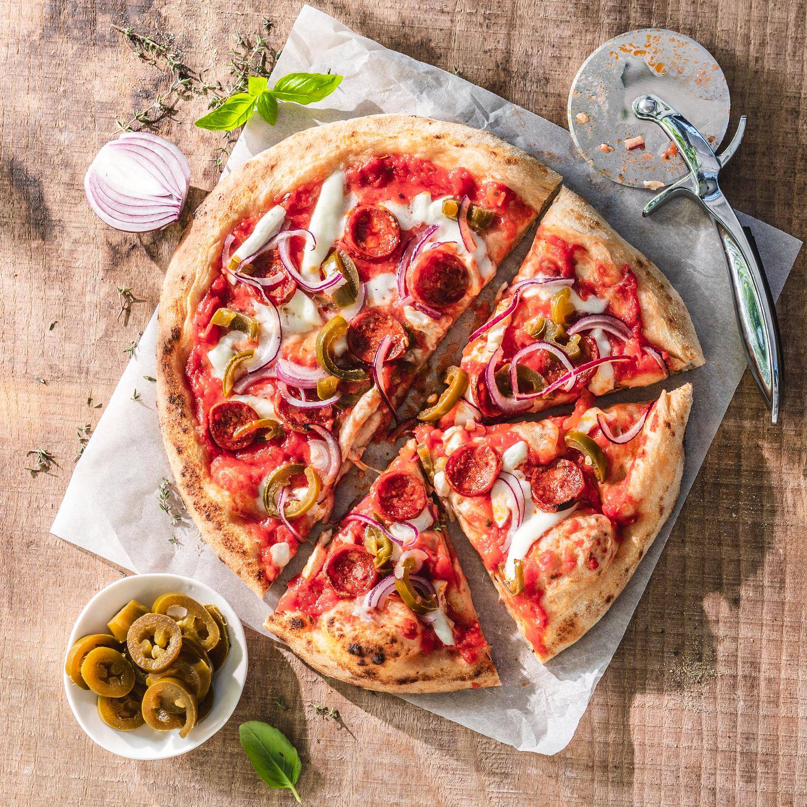 Pikante Peperoni-Pizza - Rezepte Pizza Pronto | Tefal