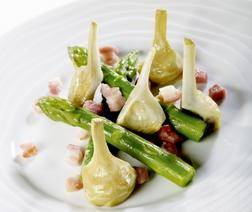 Gebratene Artischocken, Spargel und Speck - Rezepte Actifry Original 1kg | Tefal