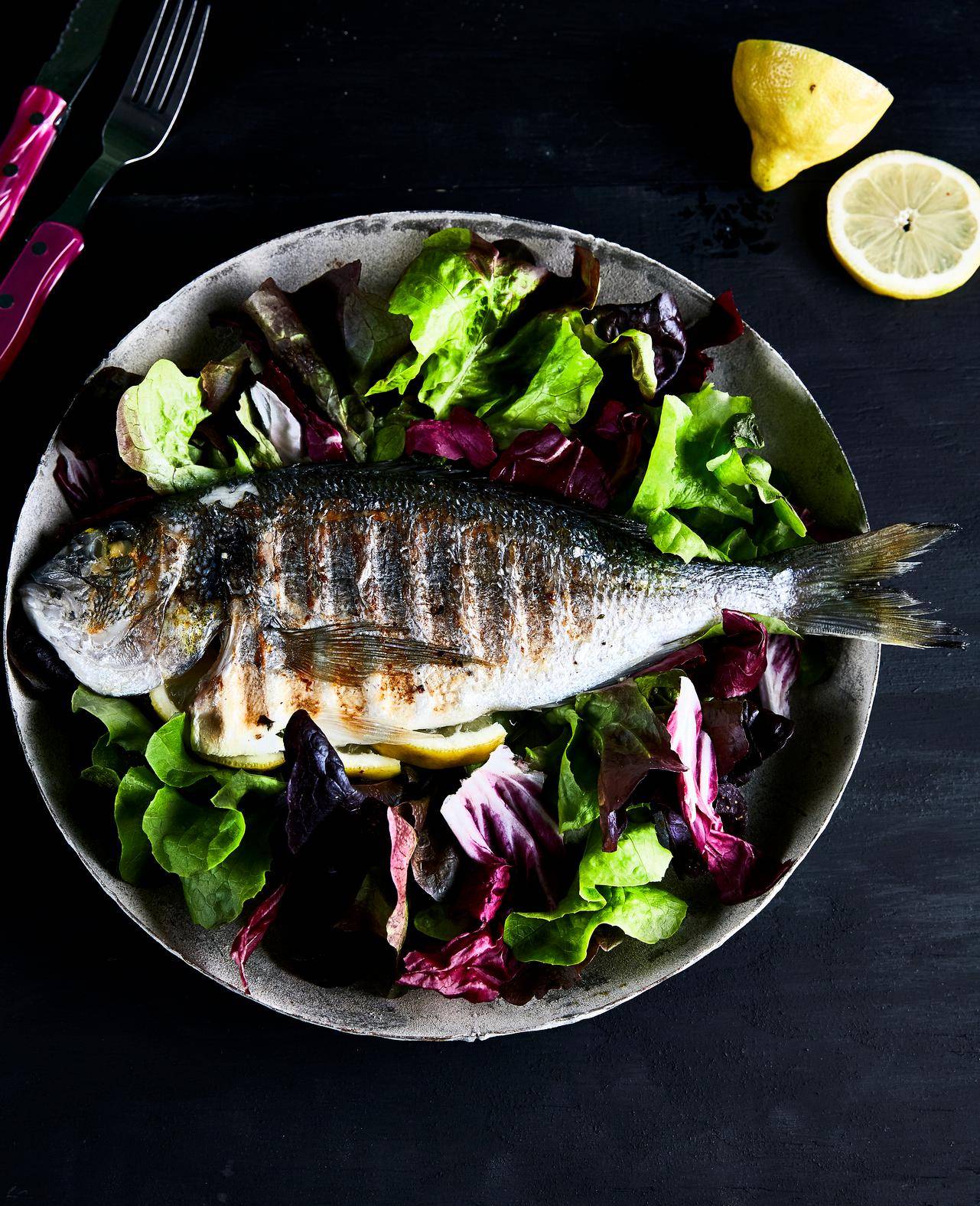 Dorade mit Kräutern vom Grill - Rezepte OptiGrill + | Tefal
