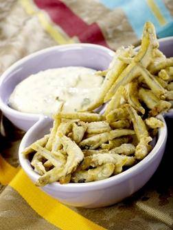 Kleine gebratene Fische mit Sauce Tartare - Rezepte Actifry Original 1kg | Tefal