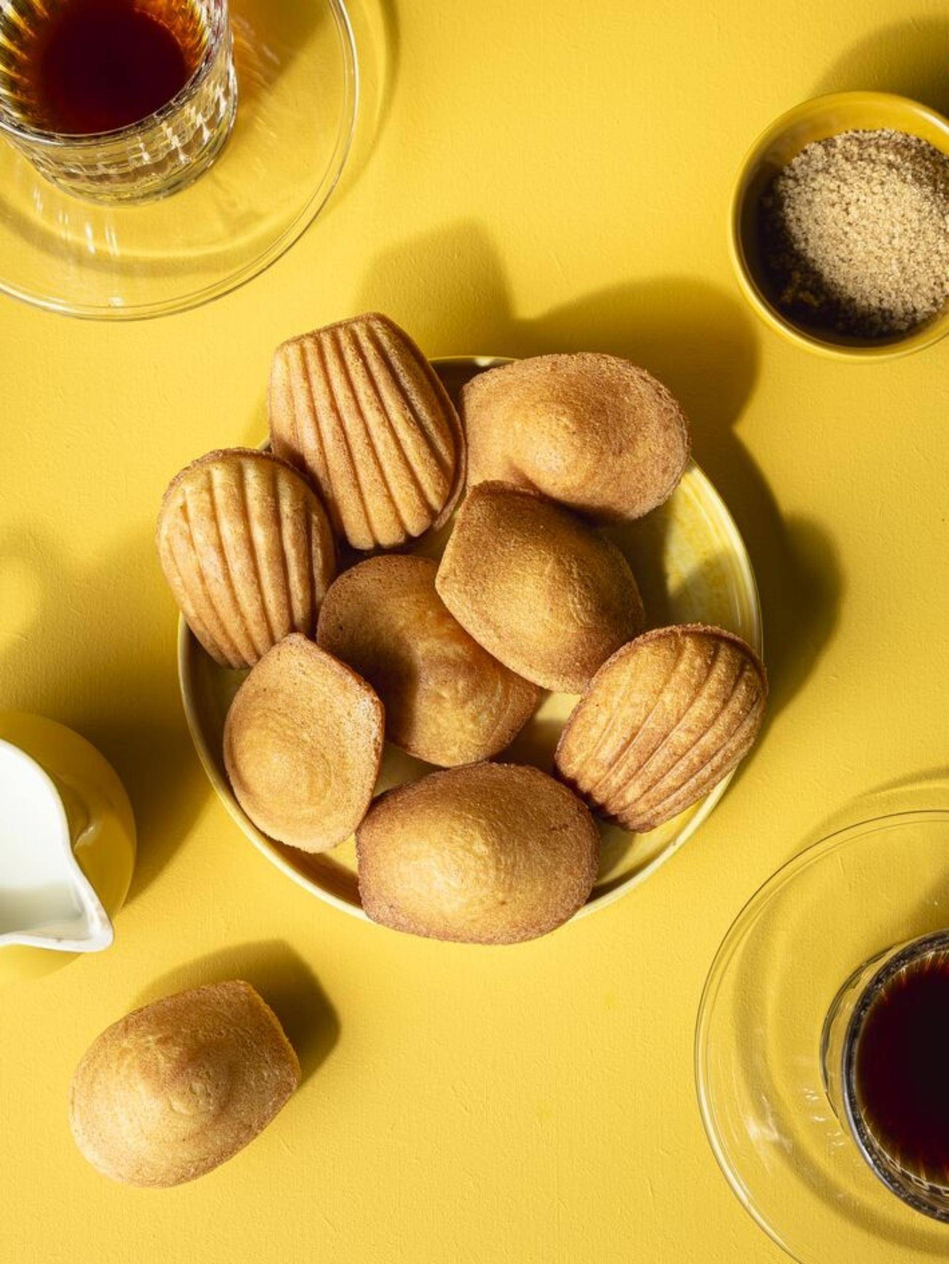 Klassische französische Madeleines - Rezepte BAKE PARTNER | Tefal