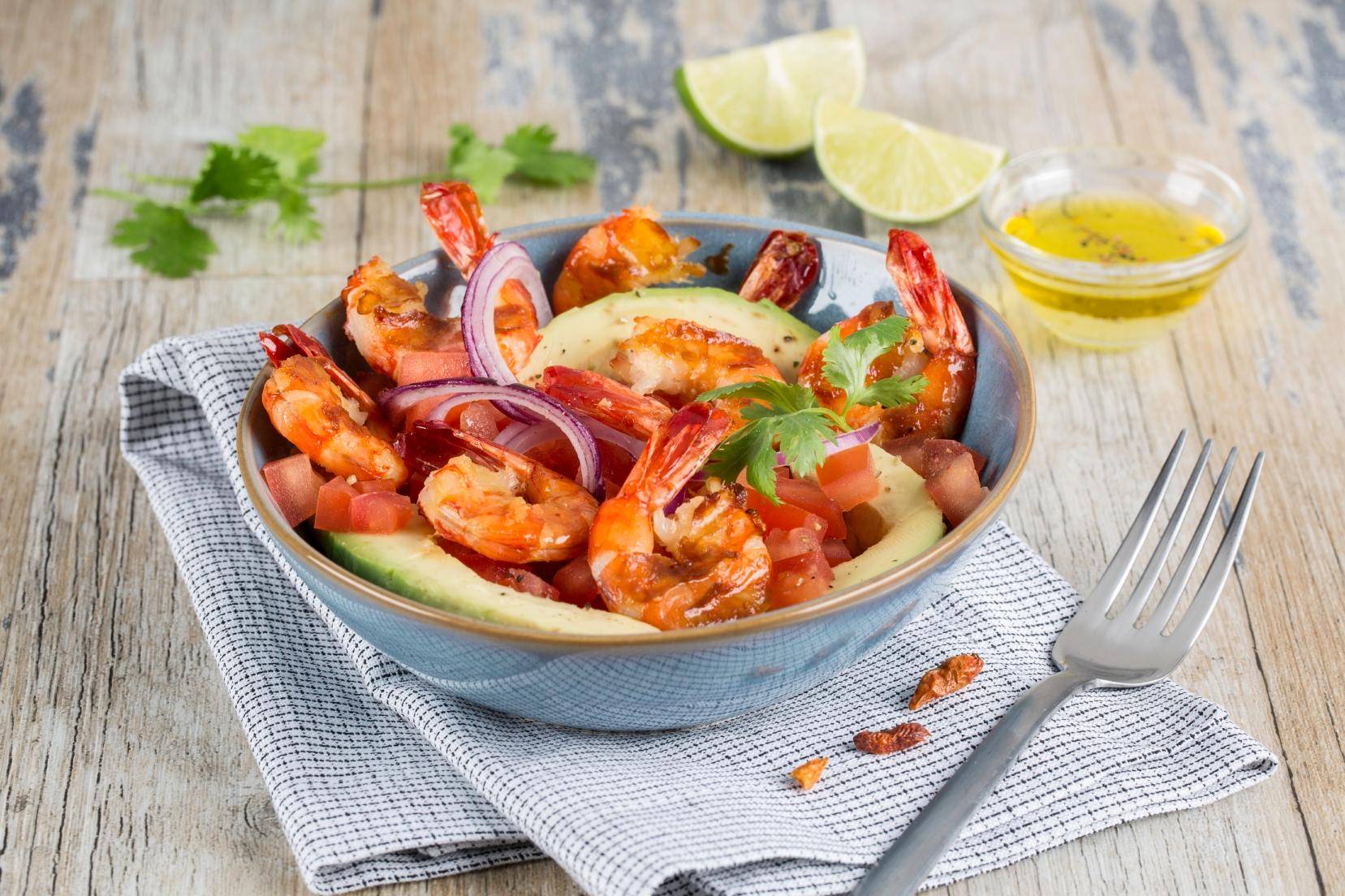 Salat von Riesengarnelen mit Avocado und Limette - Rezepte OptiGrill | Tefal