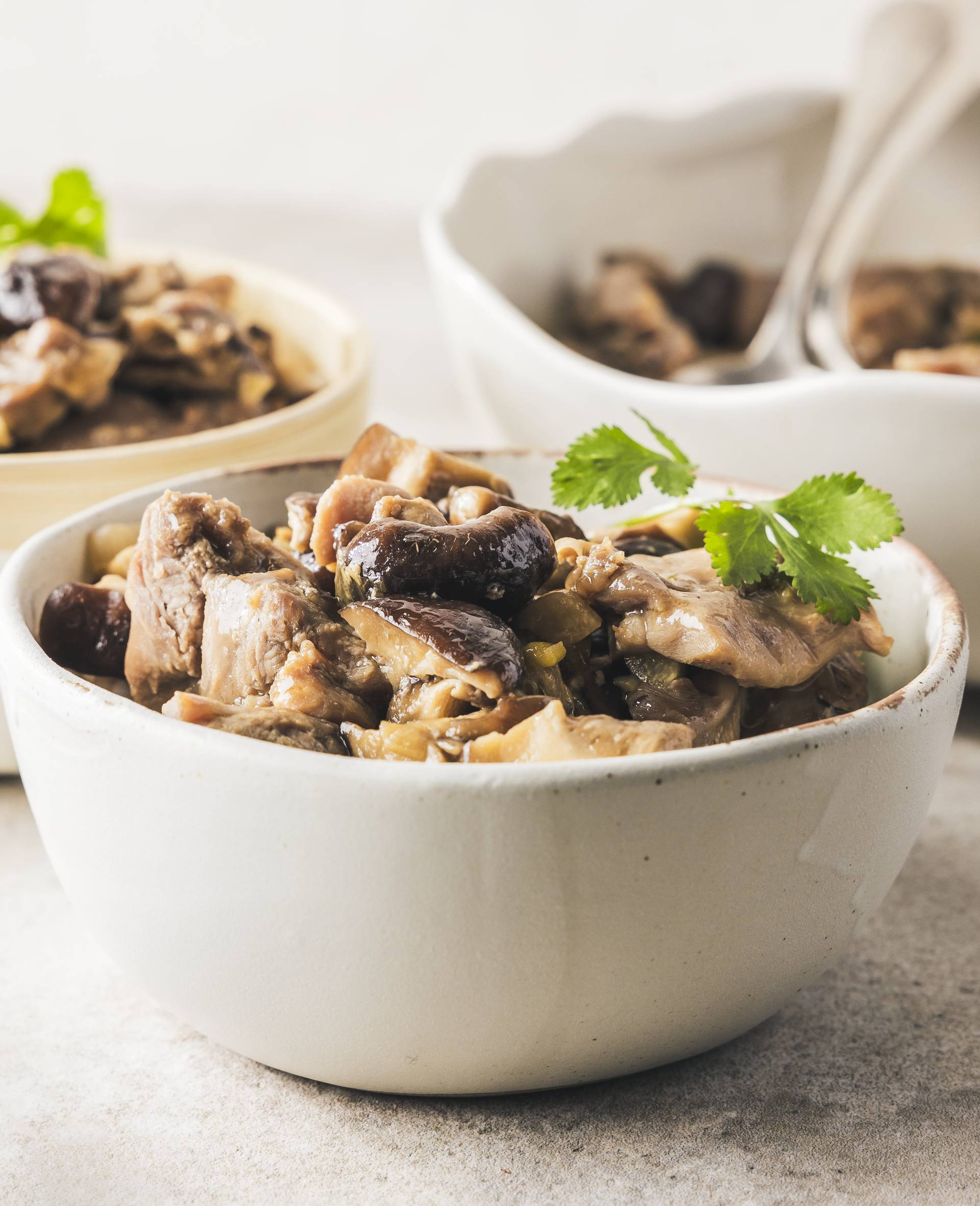 Gedämpftes Shiitake-Hühnchen mit Honig und Sojasauce - Rezepte Smartcook Infinity Autostir | Tefal