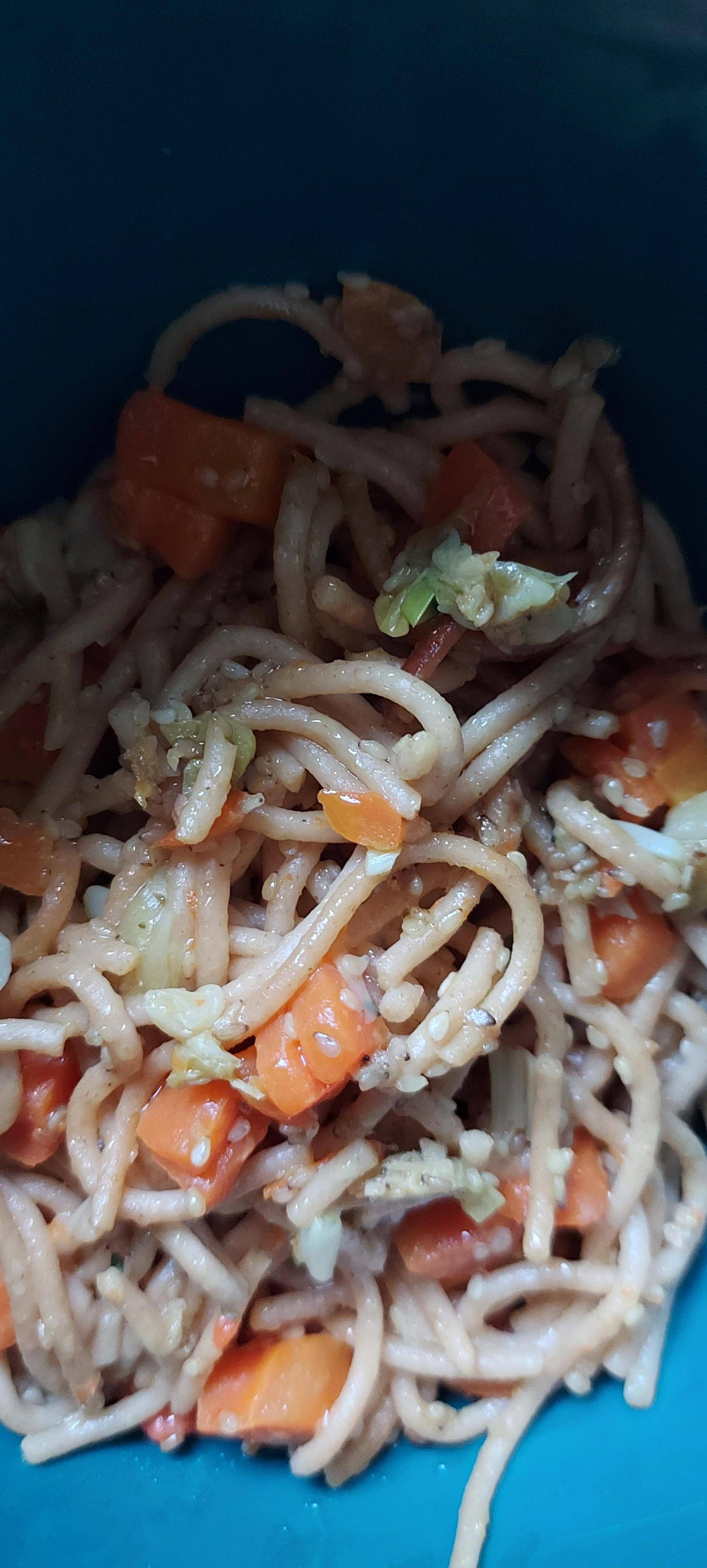 Karotten Curry Sesam mit Nudeln - Rezepte Turbo Cuisine & Fry | Tefal