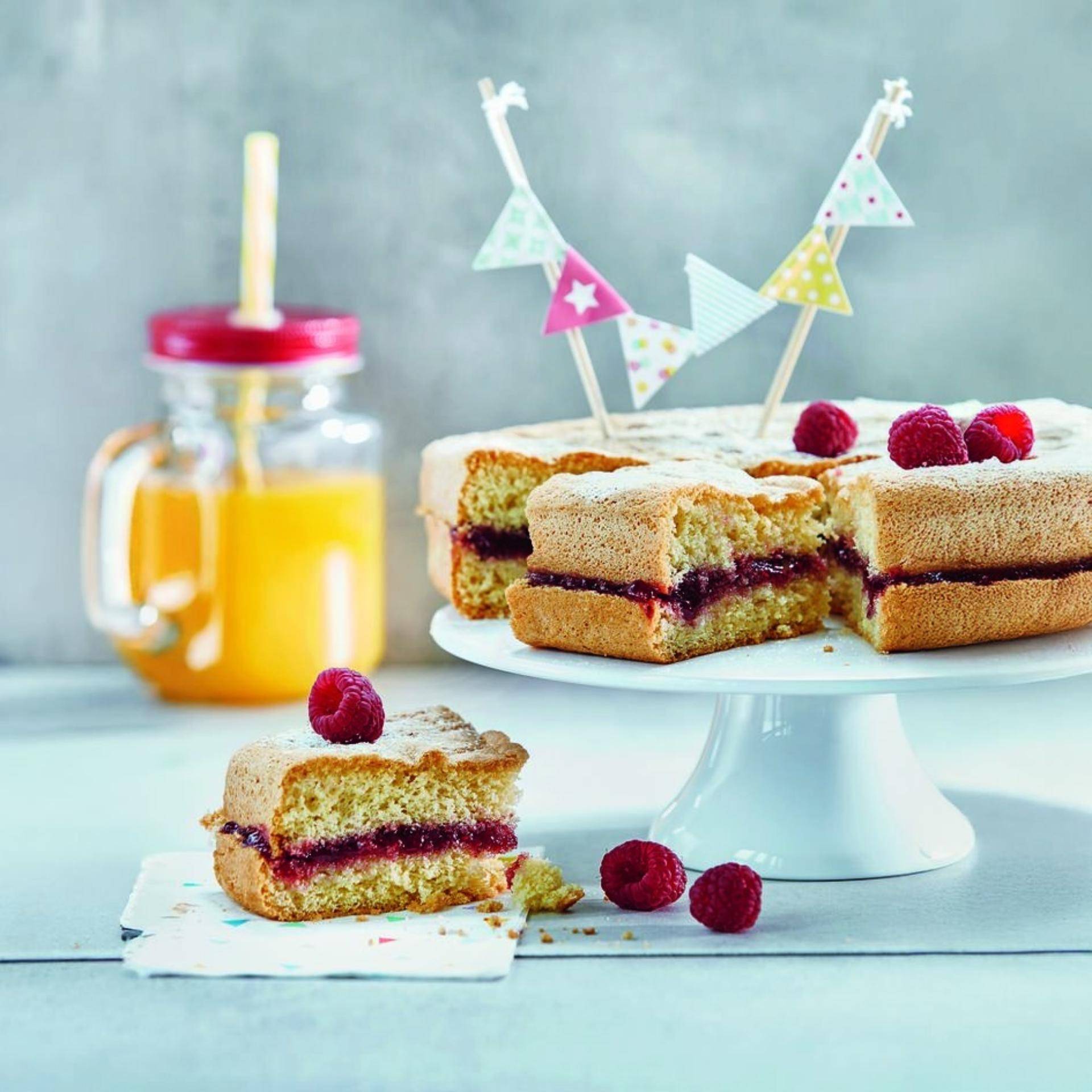 Mit Marmelade gefüllter Biskuitkuchen - Rezepte BAKE PARTNER | Tefal