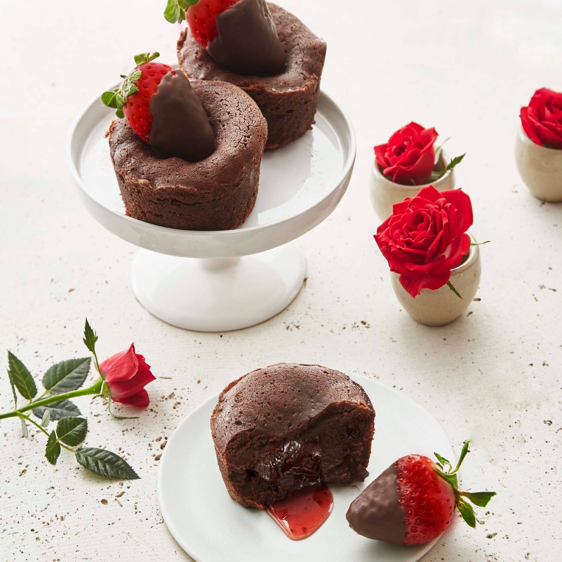 Erdbeermuffins mit zartschmelzendem Kern - Rezepte Cake Factory | Tefal