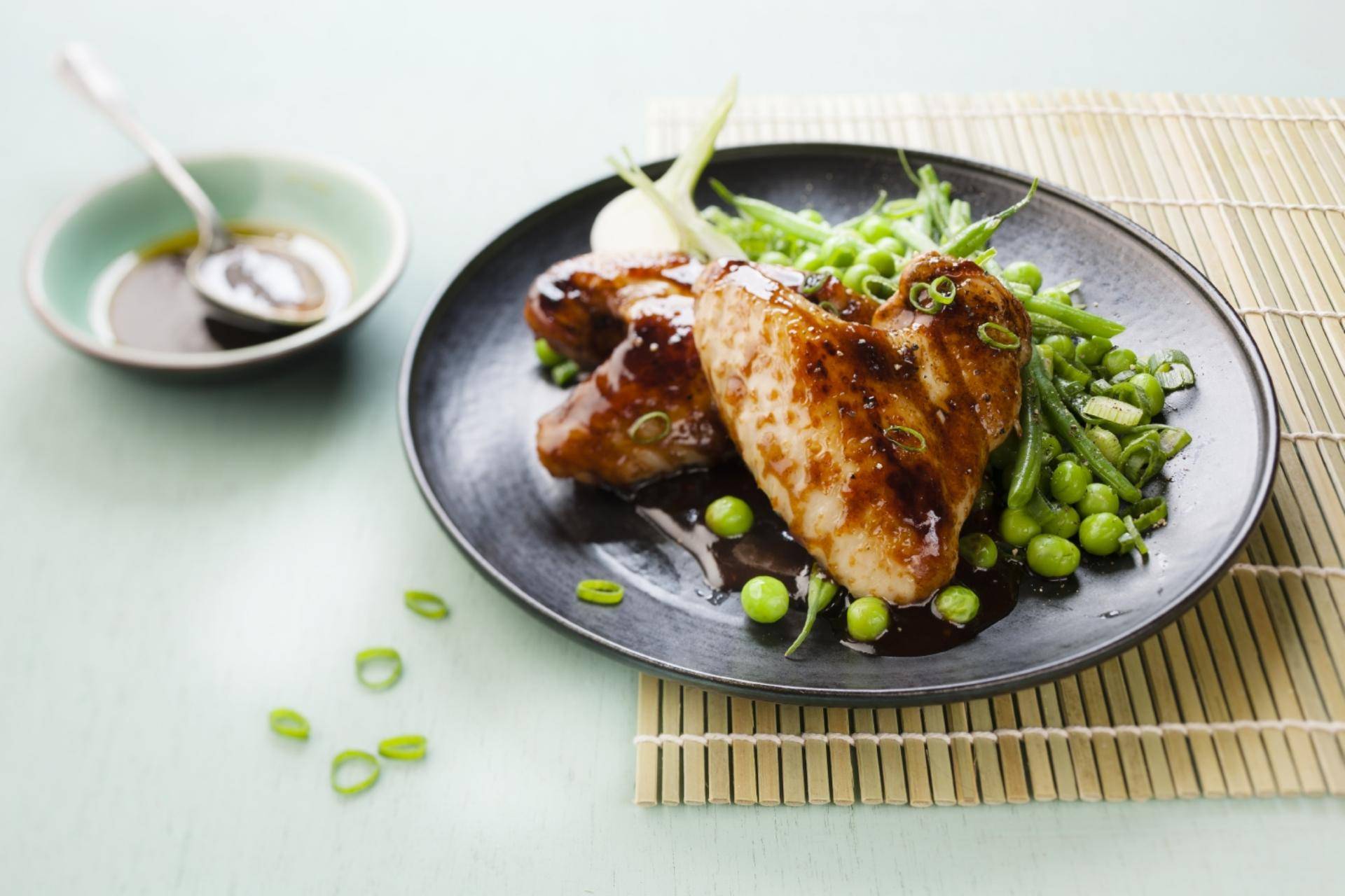 Saftige Hähnchenflügel mit Balsamico - Rezepte Turbo Cuisine | Tefal