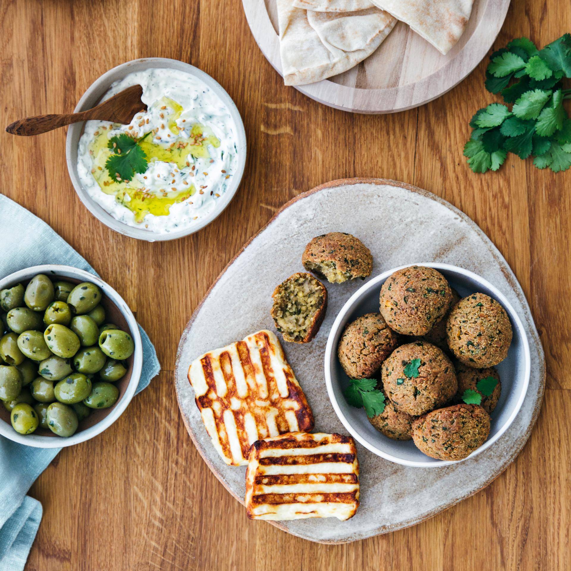 Gegrillter Halloumi und Falafel - Rezepte EASY FRY & GRILL 2 in 1 XXL | Tefal