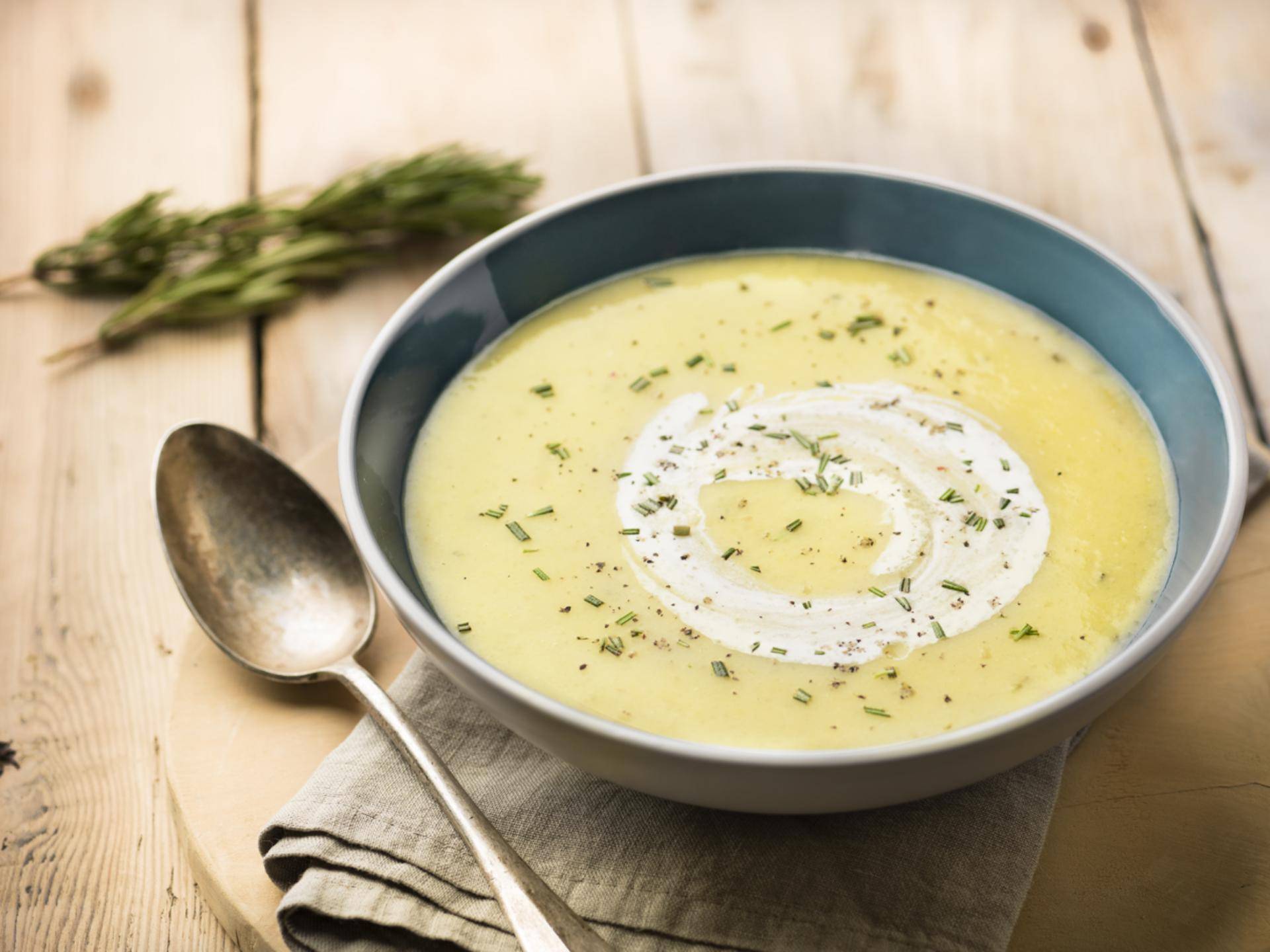 Klassische Lauch-Kartoffel-Suppe - Rezepte | Tefal
