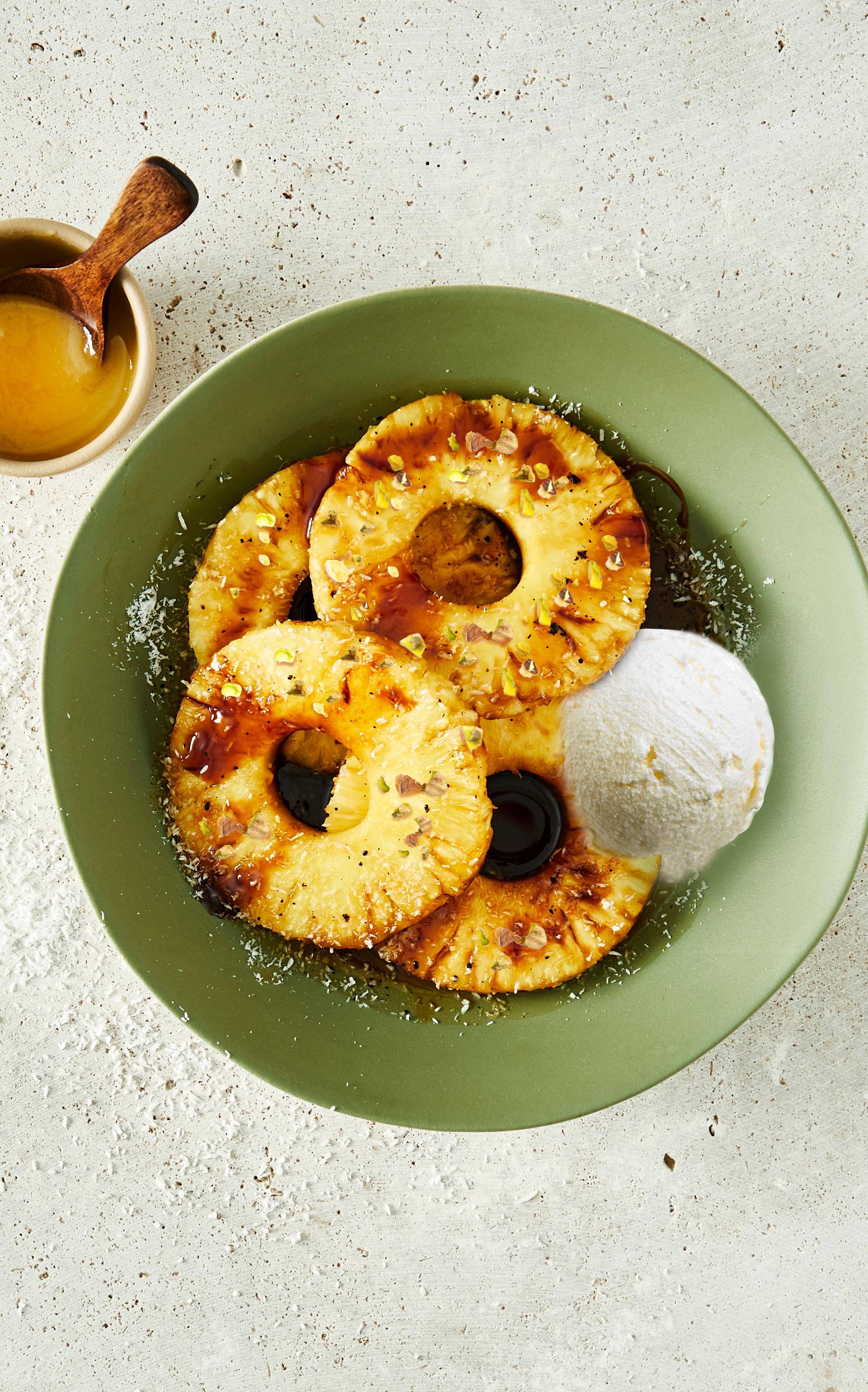Karamellisierte Ananas - Rezepte Easy Fry Max | Tefal