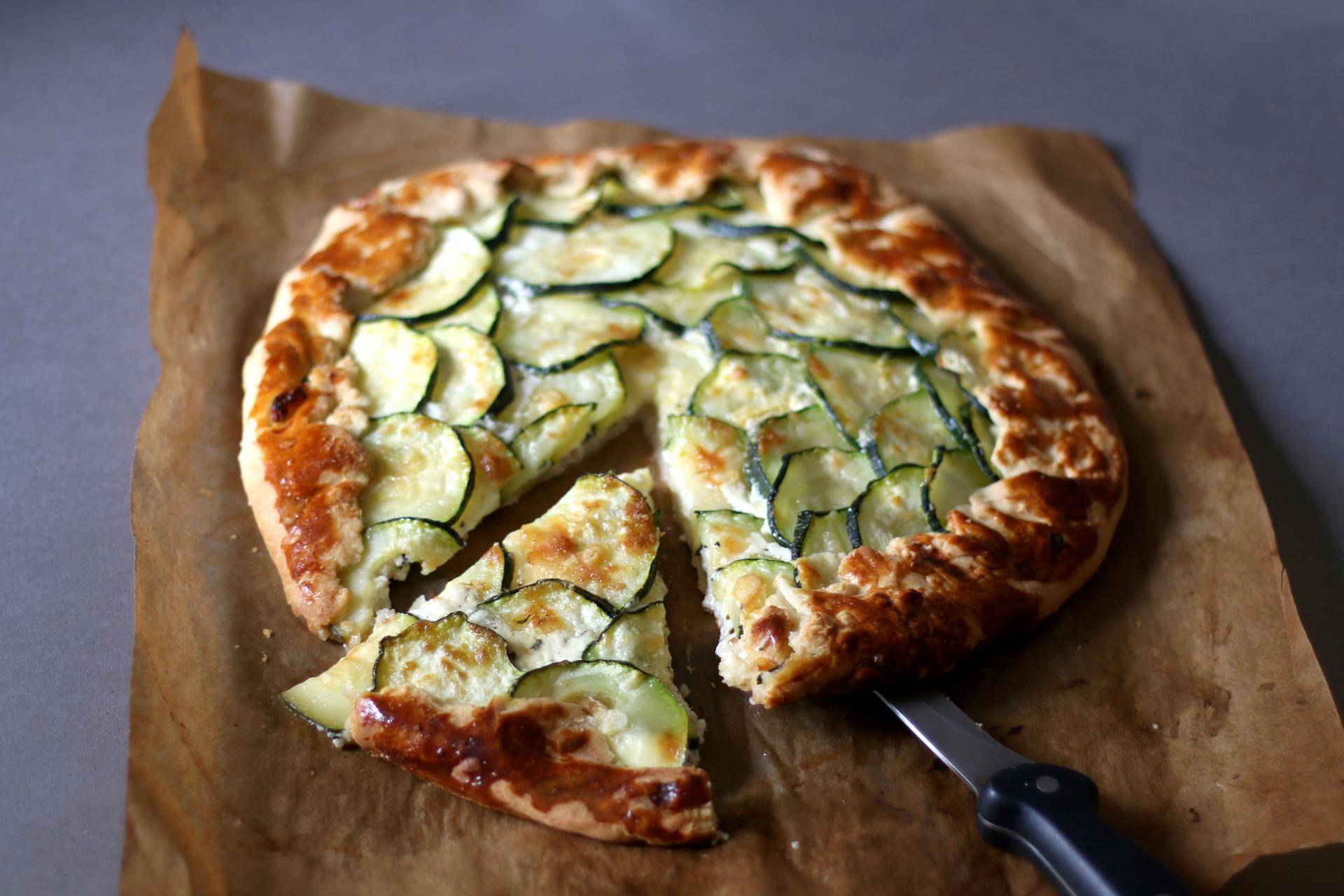 Rustikale Zucchini-Torte - Rezepte EASY FRY OVEN & GRILL 9 in 1 | Tefal