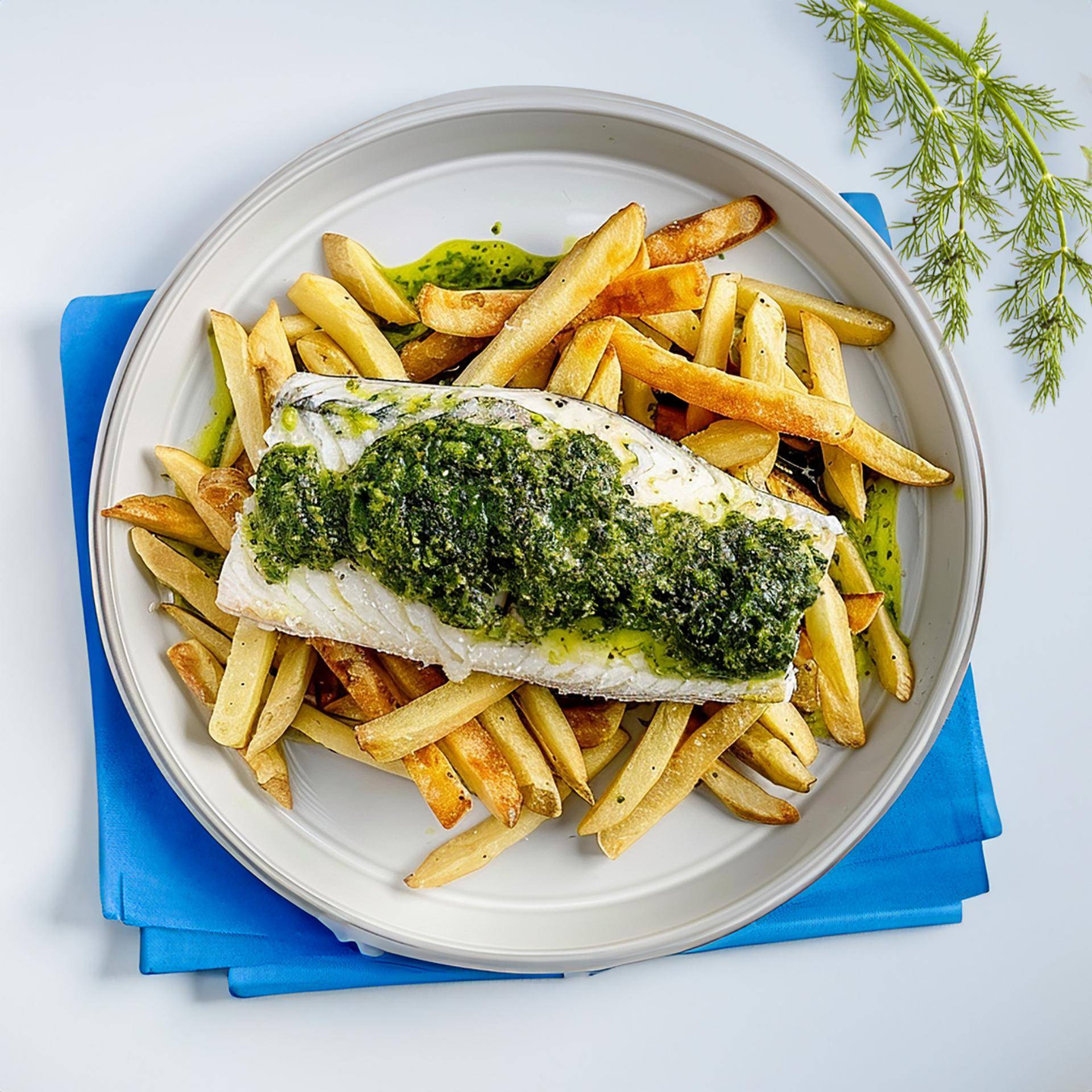 Seebarsch mit Gremolata-Soße und knusprigen Dill-Pommes - Rezepte Multicook actifry | Tefal