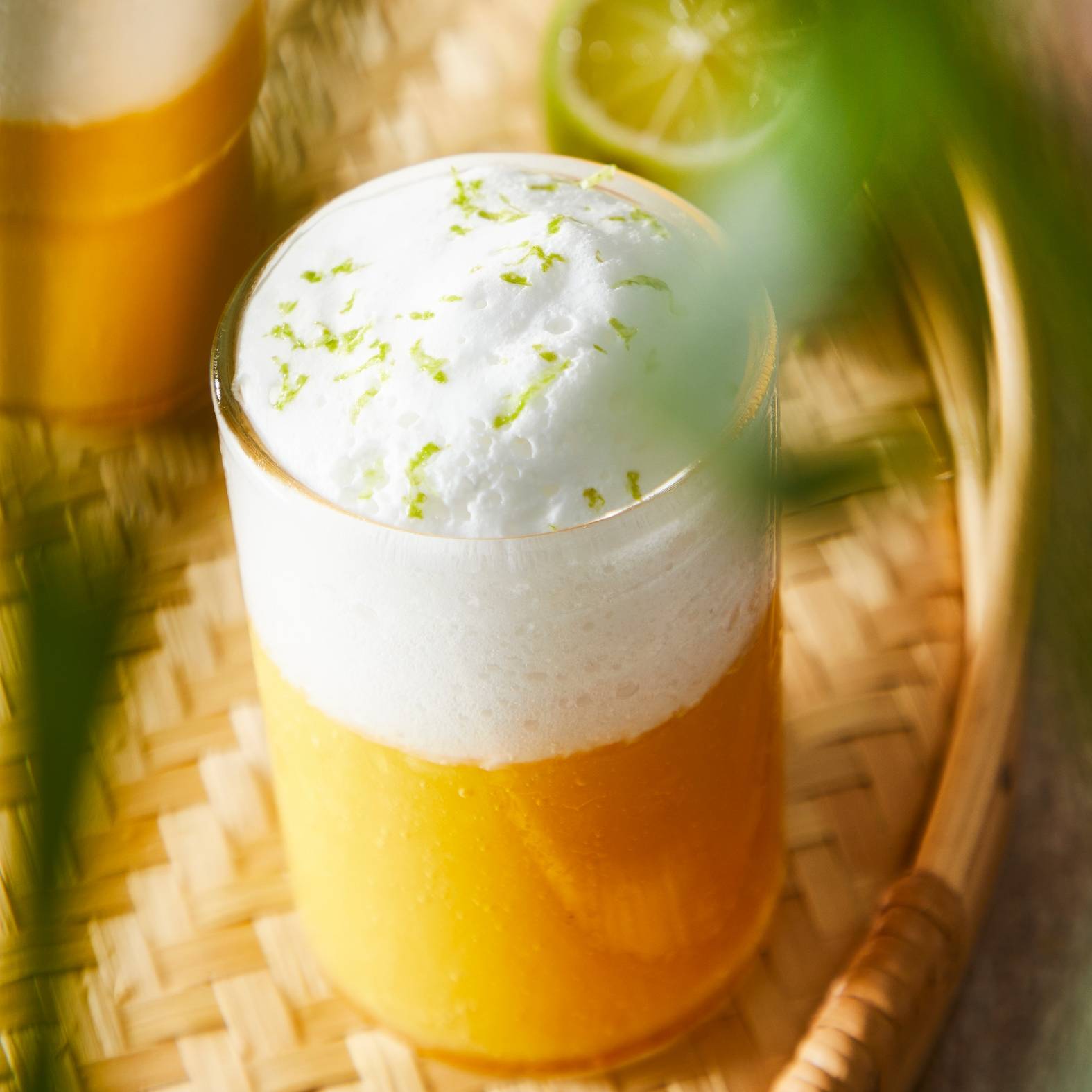 Zwei-farbiger Mango und Kokosnuss Drink - Rezepte Perfectmix Cook | Tefal