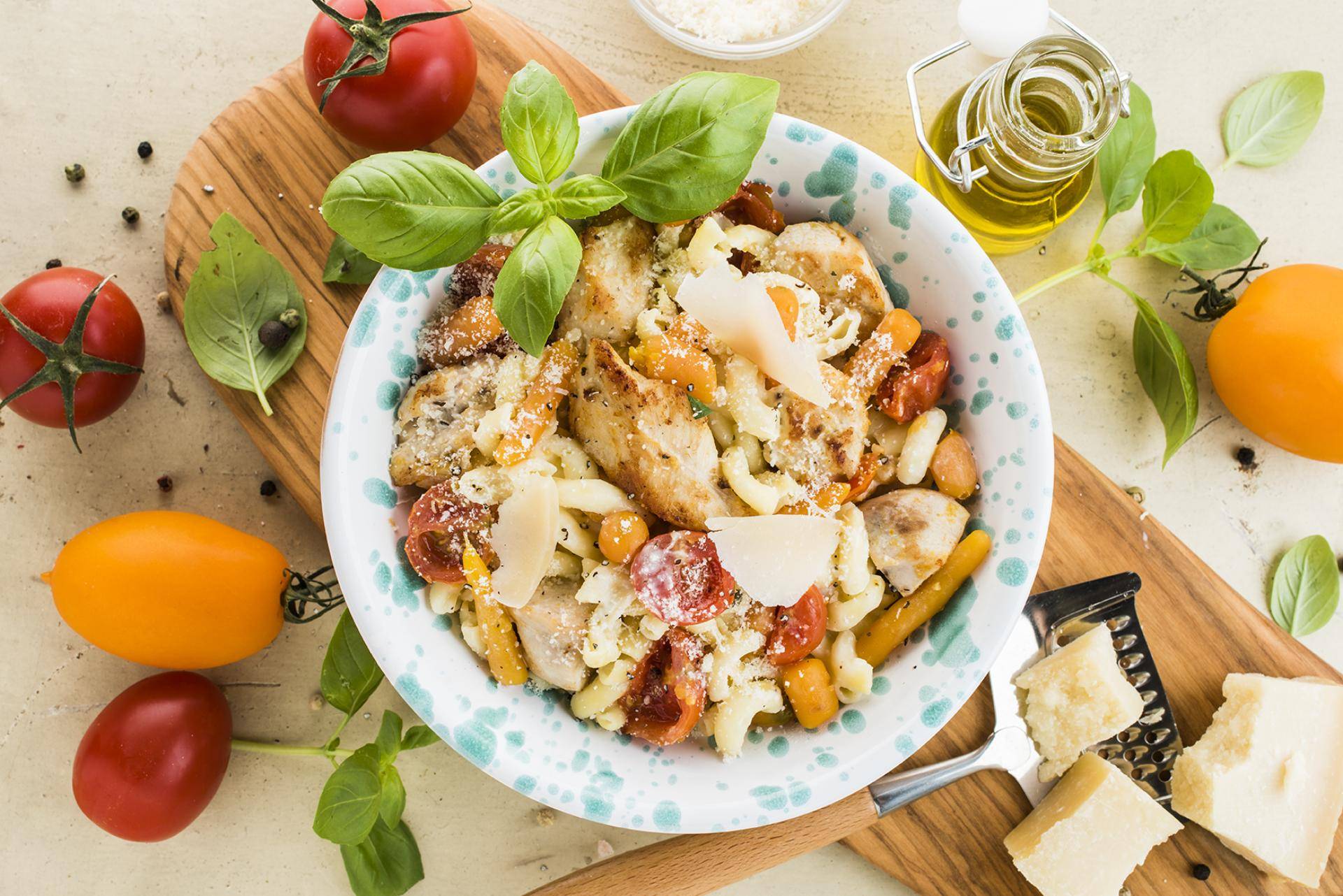 Cremige Nudeln mit Huhn - Rezepte | Tefal