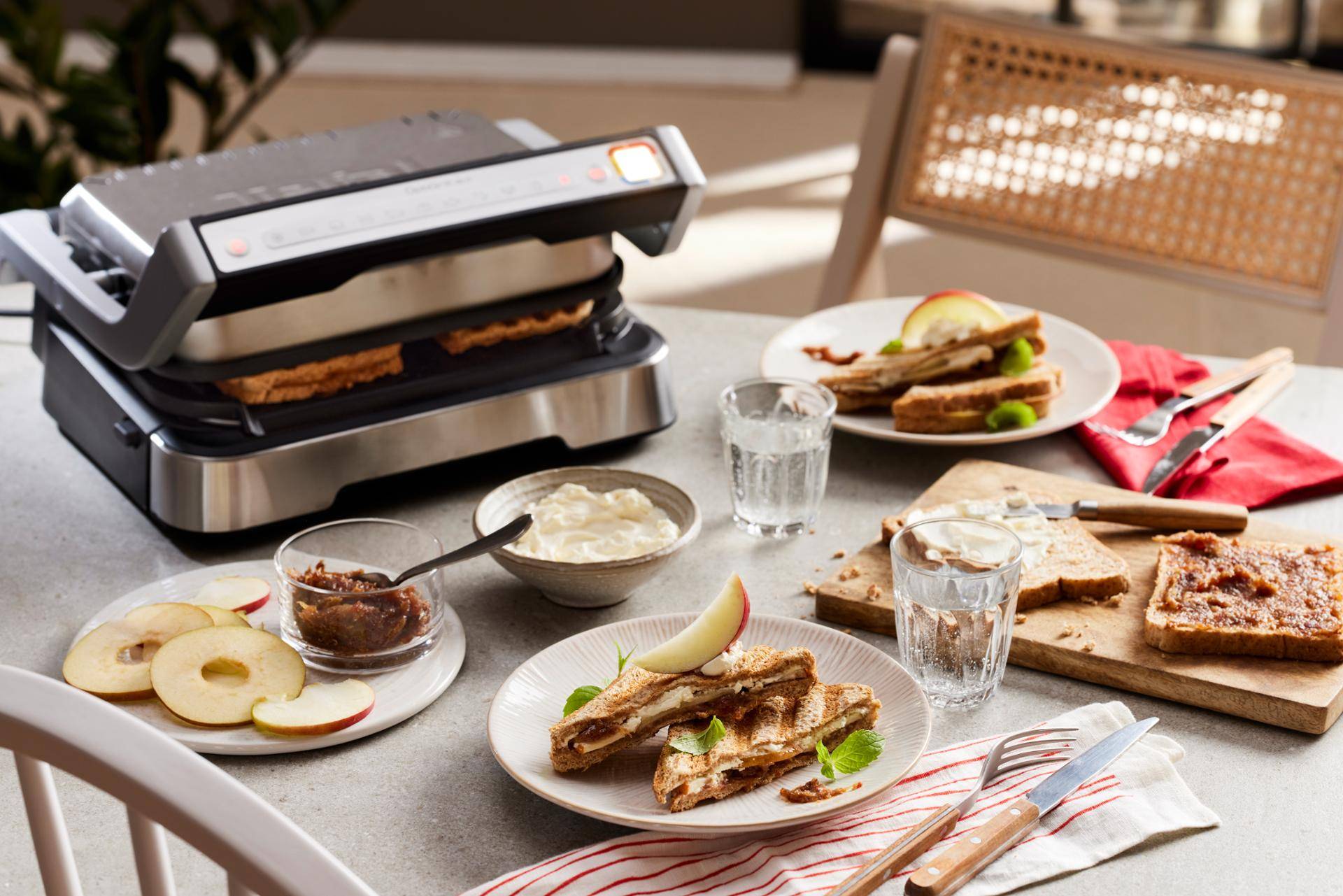 Sweet Sandwich mit Dattel-Karamell - Rezepte OptiGrill 4in1 | Tefal