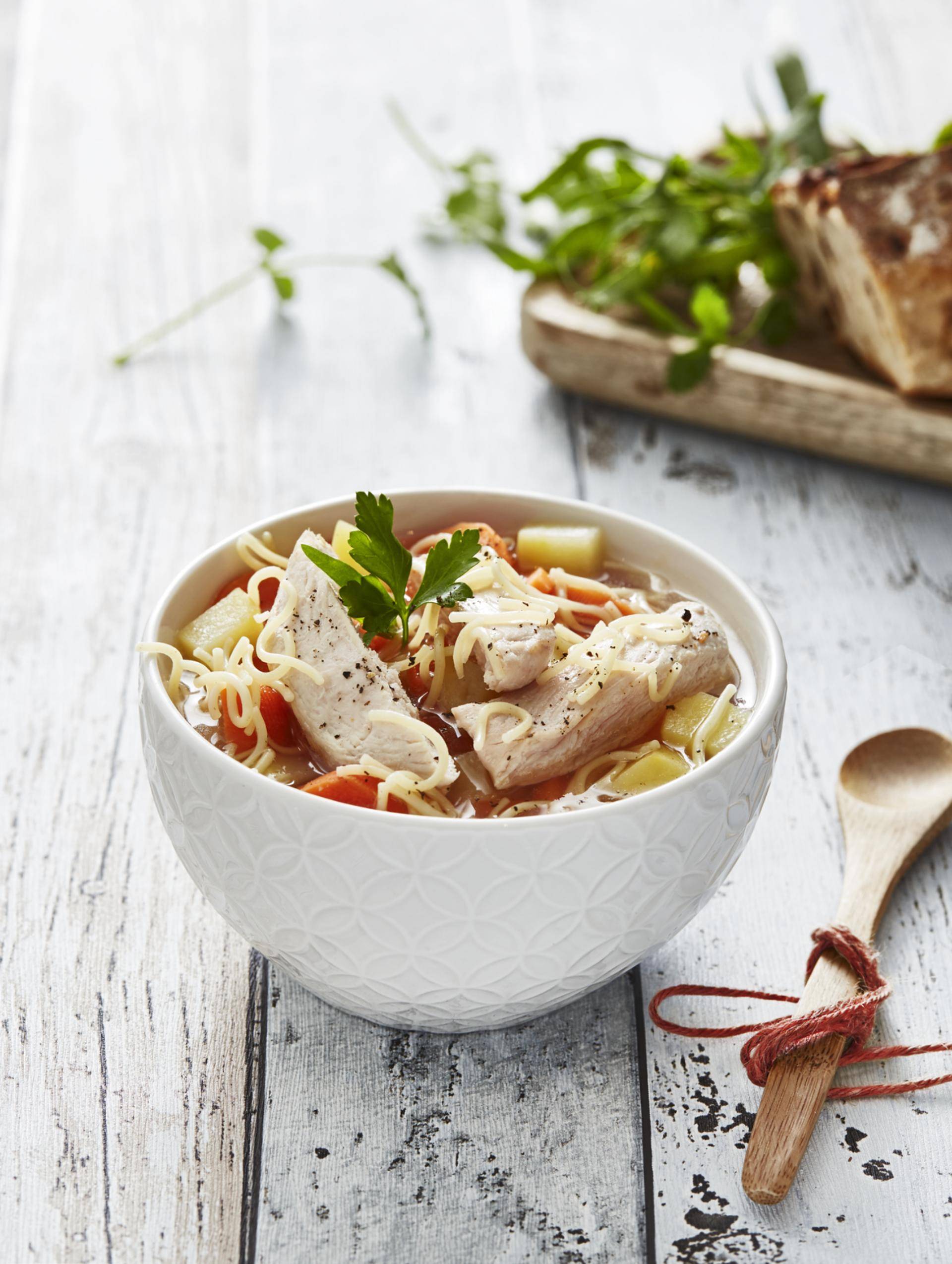 Langsam gekochte Hühner-Nudelsuppe - Rezepte Turbo Cuisine | Tefal