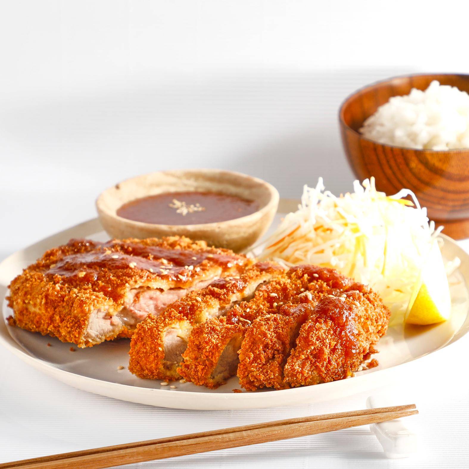 Tonkatsu (japanisches paniertes Schweinefleisch) - Rezepte Pfannen & Töpfe | Tefal
