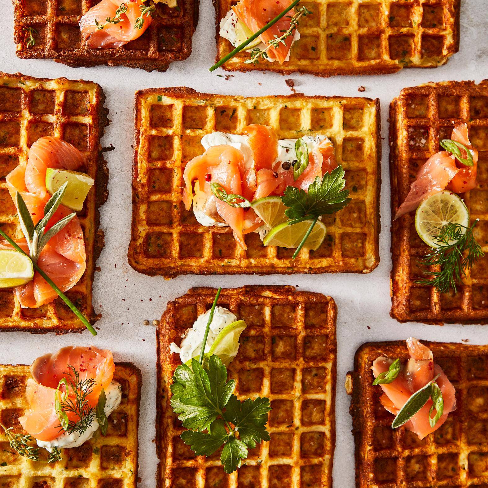 Pikante Kartoffelwaffeln mit Lachs und Frischkäse - Rezepte OptiGrill 2in1 | Tefal