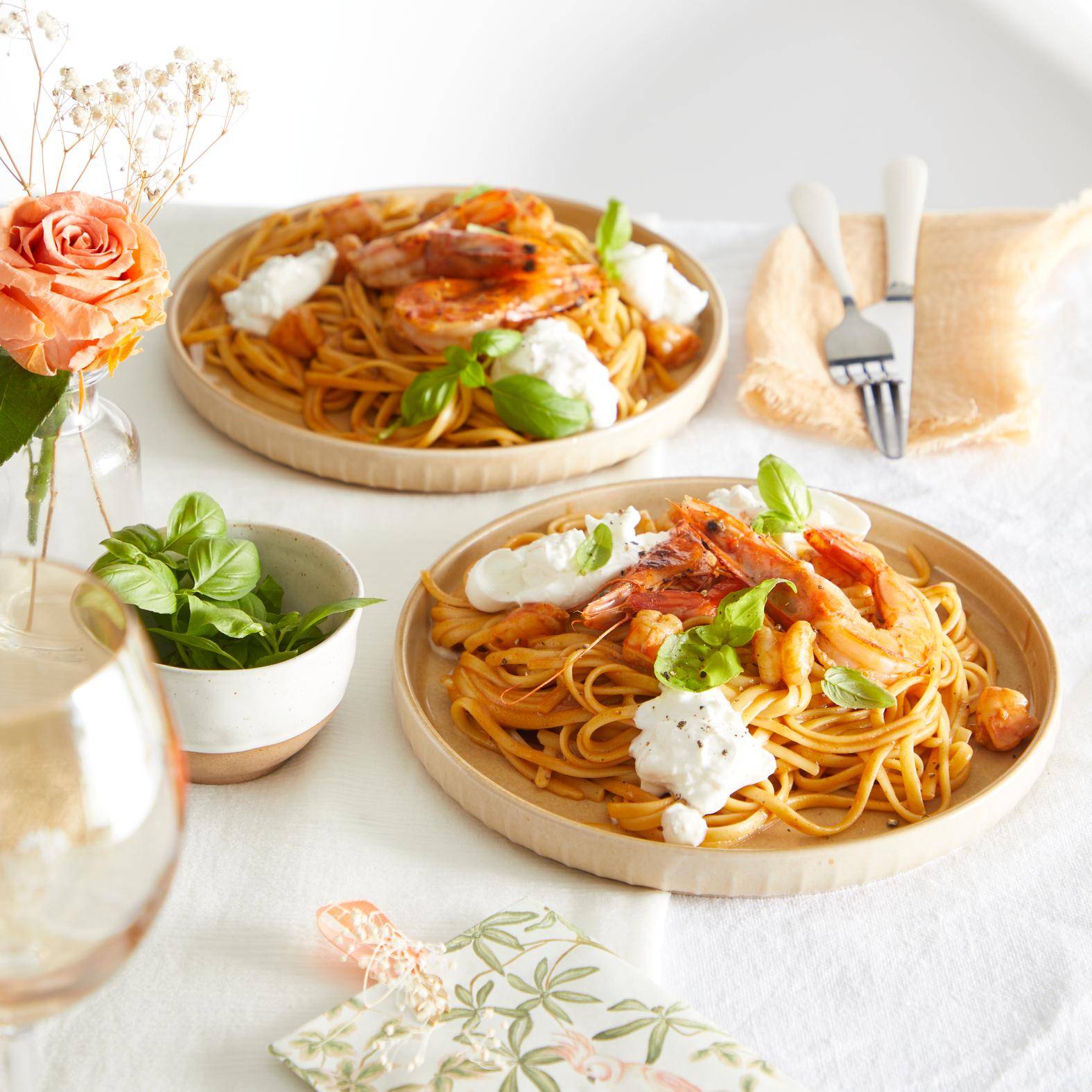 Riesengarnelen und Burrata-Linguine - Rezepte Pfannen & Töpfe | Tefal